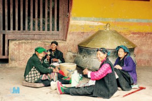 Tibet - dort sind die meisten Menchen arm im Vergleich zu uns Europäern