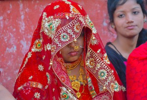 Ein 14-jähriges Mädchen vor der Heiratszeremonie