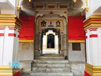 Vishnutempel in Rishikesh, Indien